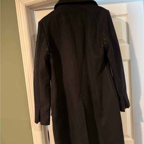 Victorinox Dark Navy Jacket. Like new - Picture 2 of 16